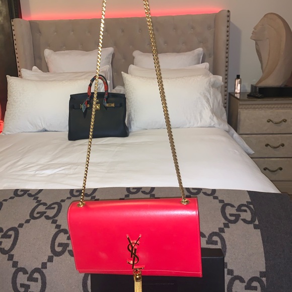 YSL RED WITH GOLD CHAIN PURSE - Picture 2 of 7